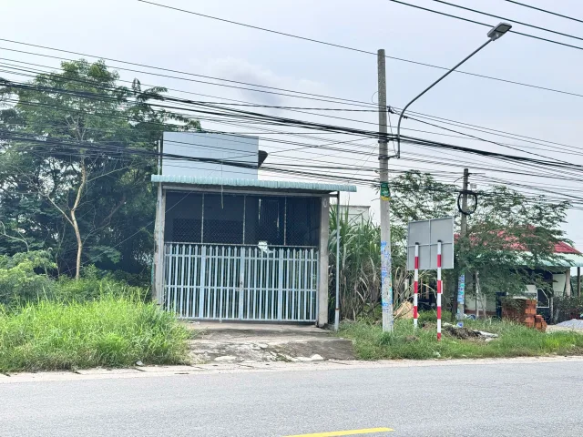 Bán nhà 252.1m² ngang 5m giá 3.2 tỷ Xã Hòa Khánh