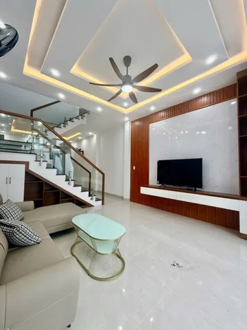 Bán nhà 115.4m² giá 3.29 tỷ Phường Ea Kao