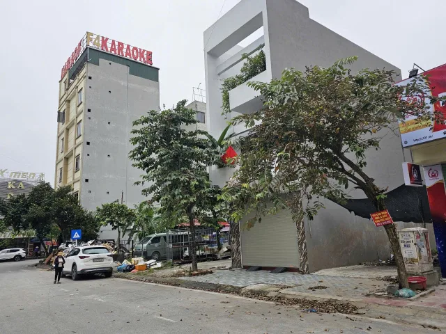 Bán 72m đất giãn dân lãm làng dãy CL2. Cạnh vườn hoa và công viên. Trung tâm thủ phủ khu công nghiệp quế võ. Phường nam sơn bắc ninh