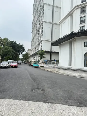 BÁN BIỆT THỰ HOÀNG TRỌNG MẬU – KĐT SÔNG ĐÀ, MỸ ĐÌNH – 202M² – 4 TẦNG – MẶT TIỀN 8.5M – GIÁ 45 TỶ