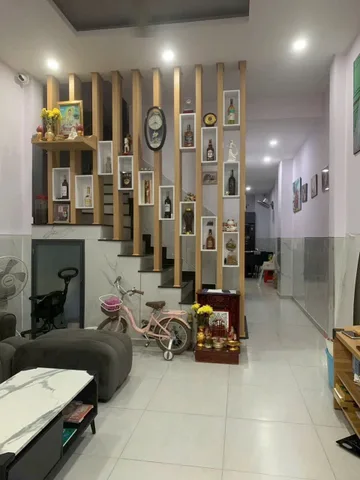 BÁN NHÀ HXH ĐƯỜNG LÒ LU, TRƯỜNG THẠNH, QUẬN 9 - 68m2 - 3 TẦNG - GIÁ 6.8 TỶ TL