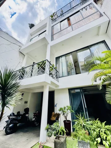 Biệt thự sân vườn 7m4 x 20 x 4 tầng - đẹp mê cho khách thích - ngay
