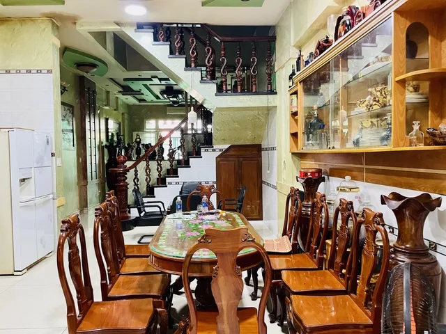 Mặt Tiền Đường Hoàng Xuân Nhị - 4 Tầng, DT: 4,3x20= 86m² , giá 14 tỷ Phường Tân Phú