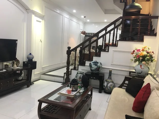 Bán nhà 57.5m² ngang 4,2m giá 16.9 tỷ Phường Đống Đa