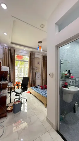 Bán nhà trục đường Thạnh Xuân 22, Quận 12 – Nhà 1 trệt 3 lầu, 5PN, gần Gò Vấp