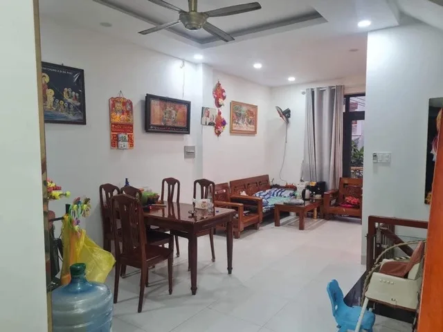 MẶT TIỀN 4 TẦNG Đ.SỐ 8 BÌNH TÂN