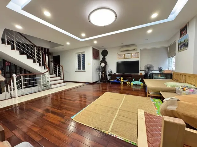 PHÂN LÔ TRUNG KÍNH – CẦU GIẤY - ôTÔ TRÁNH  -78M² – 6 TẦNG – MT 12.5M – GIÁ 31.95 TỶ