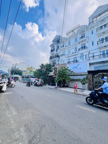 Bán nhà 76m²  5×15.2m²giá 17.3 tỷ  Phường Tân Sơn