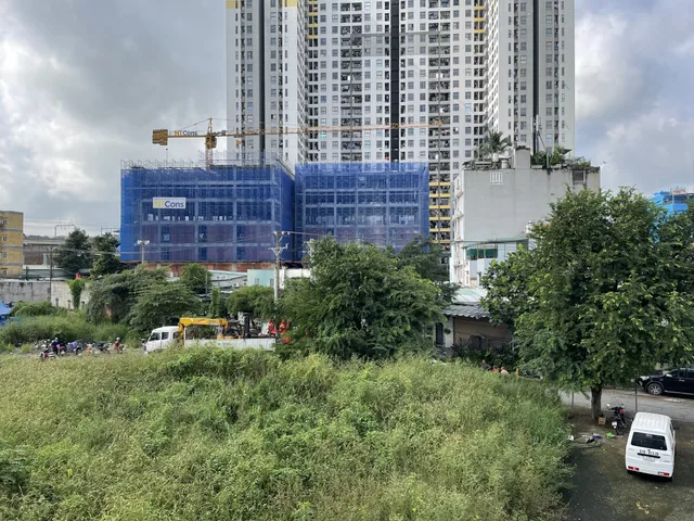 🚗 ĐẤT NỀN PHÂN LÔ - 140M2( 5*28), THỔ CƯ 105M2, CLN 35M2 - ĐƯỜNG 6.5M, VỈA HÈ, GẦN CHỢ, TRƯỜNG, TT HÀNH CHÍNH.