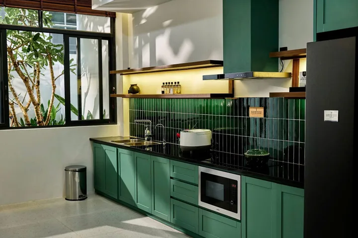 Nhà phố 4 tầng full nội thất - Trung tâm phố Buôn Ma Thuột