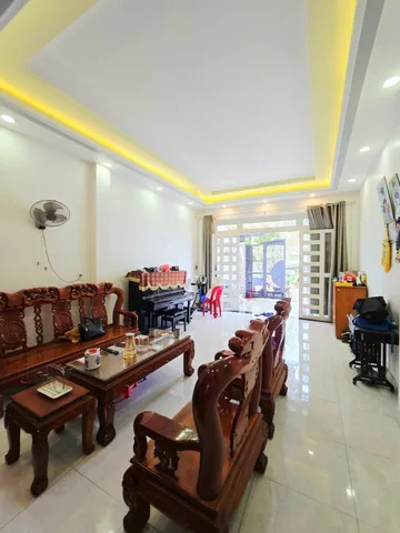 🚗 BÁN NHÀ 2 TẦNG - 111M2( 4.5*24.7) - HOÀN CÔNG ĐỦ - HẺM XE HƠI 9M, VỈA HÈ. GẦN VINHOM - LONG BÌNH, THỦ ĐỨC.