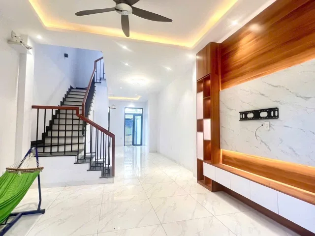 🚗 BÁN NHÀ 3 TẦNG - 68M2( 4.3*15.8) - HOÀN CÔNG - 3PN, 4WC - ĐA TIỆN ÍCH - NHÀ 2 MẶT TIỀN ĐƯỜNG TRƯỚC SAU - HẺM XE HƠI THÔNG - TRƯỜNG THỌ, THỦ ĐỨC.