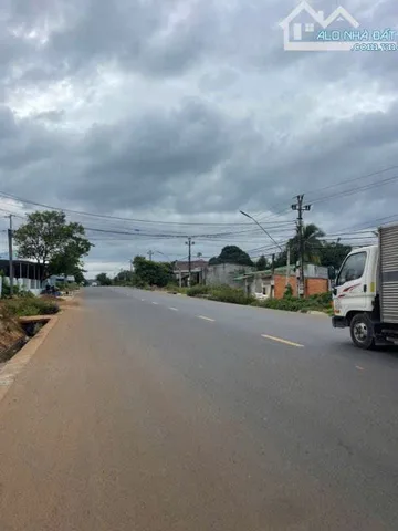 Bán đất 233.6m² giá 1.4 tỷ Xã Ea Nuôl