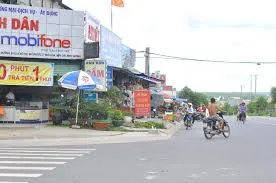 LÔ GÓC 505M2 MẶT TIỀN NHỰA 32M, NGAY CHỢ, SHR, THỔ CƯ GIÁ CHỈ 200 TRIỆU
