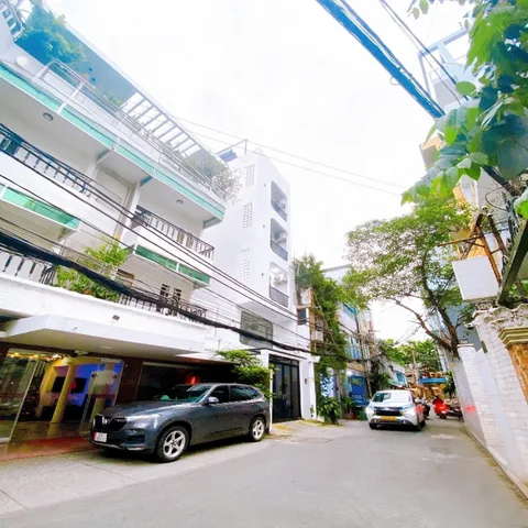 Nhà hẻm Ô tô Lê Văn Sỹ - Quận Tân Bình - 4 x 12 m vuông - Sân thượng - 11 tỷ
