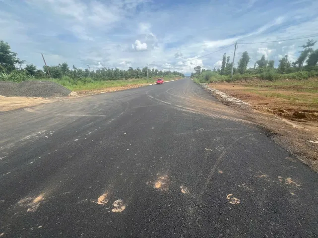 Mặt tiền Tránh Đông 30x100m, giá 8tỷ5