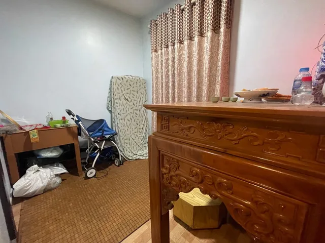 🏡 BÁN NHÀ 2 TẦNG – NGÕ Ô TÔ – CAM LỘ, HÙNG VƯƠNG, HỒNG BÀNG – HẢI PHÒNG


📐 Diện tích: 80,85m² – Mặt tiền: 10,75m
🚗 Đường trước nhà 3m – ngõ nông – ô tô vào thoải mái
🔨 Nhà dân tự xây độc lập – móng cọc khoan nhồi chắc chắn, cấu trúc gồm
- Tầng 1: S
