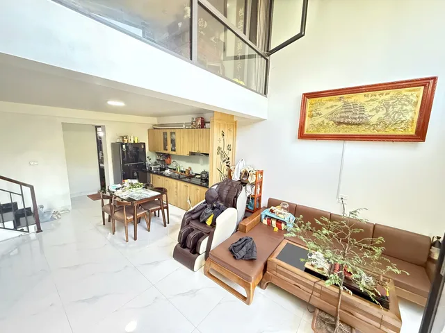 BÁN NHÀ 2 TẦNG NGÕ 20 CAO XANH,HẠ LONG
