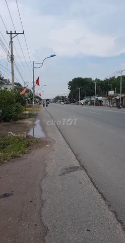 BÁN ĐẤT MẶT TIỀN DT741 BẾN CÁT