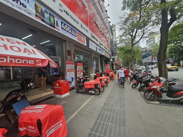 Bán nhà Mặt phố Thái Hà 66m² ngang 4.5m giá 72 tỷ Phường Đống Đa (LH: Zalo 0862299066)
