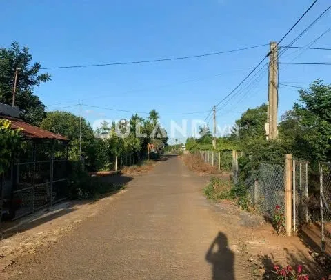 Đất 1/ đường Y Wang nối dài. 18x45m, thổ cư, bán 2tỷ380