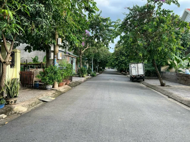 Đất kí gửi. 100m2 thổ cư, giá 1tỷ450_Kế sân bay Long Thành_Dân cư đông đúc_Sổ sẵn_Hạ tầng đủ_Xây dựng thoải mái.