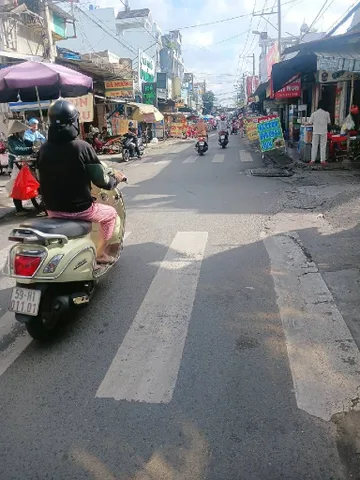 MẶT TIỀN KINH DOANH TỐT ẤP CHIẾN LƯỢC BHHA BÌNH TÂN