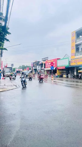 Mặt Bằng Kinh Doanh Kết Hợp Văn Phòng Cần Bán