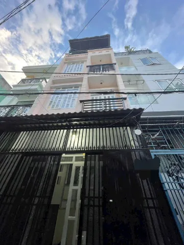 Bán nhà 4 Tầng , DT: 36m² ngang 4m giá 3.68 tỷ Phường Bình Tân