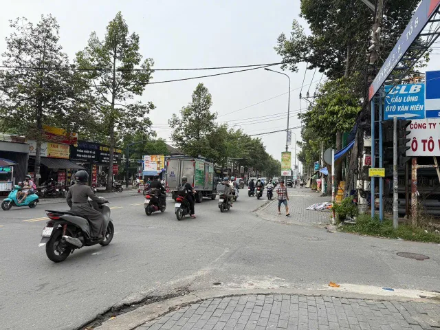 MẶT TIỀN LÊ HỒNG PHONG PHÚ HOÀ - ĐOẠN SẦM UẤT THỦ DẦU MỘT