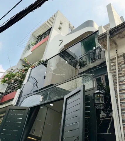 Bán nhà hẻm oto 5m, 67m2, 2 tầng, Giá chỉ 3tỷ37, ngay Nguyễn Trọng Tuyển, P8, Phú Nhuận