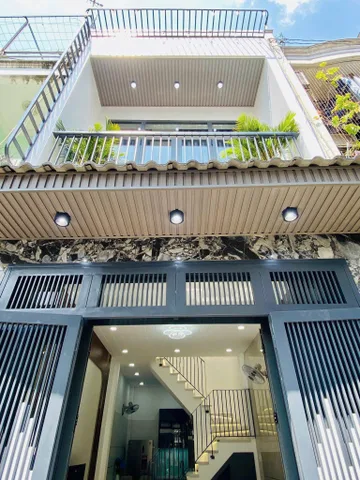 Gần bệnh viện 175. Nhà 46m2 Nguyễn Văn Công, Gò Vấp giá 5 tỷ 350. Xây 1 trệt 1 lầu. Hẻm 5m, sổ sẵn