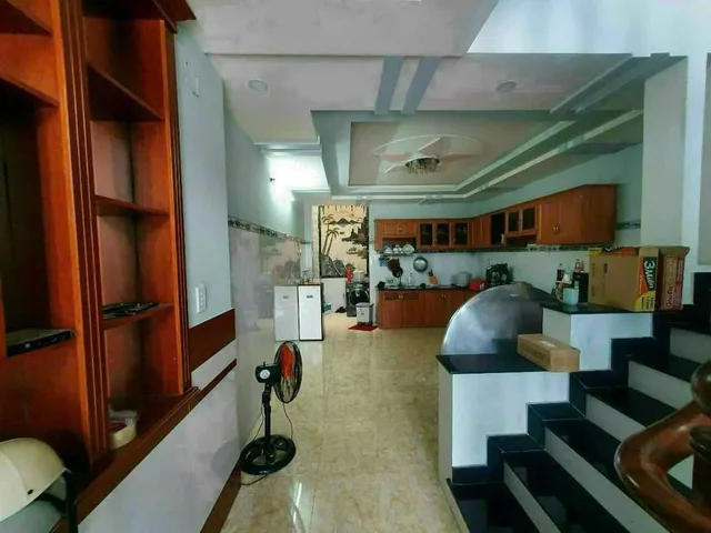 Bán nhanh nhà 1/ Lâm Thị Hố, Tân Chánh Hiệp, Q12. Xây 1 trệt 3 lầu. Hẻm 7m, sổ riêng