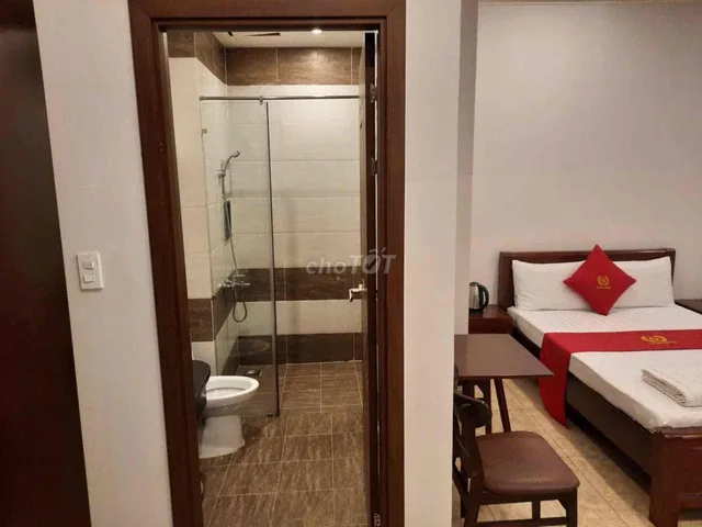 Cần bán khách sạn đang kinh doanh 21 phòng, mặt đường Mỹ Phước Tân Van