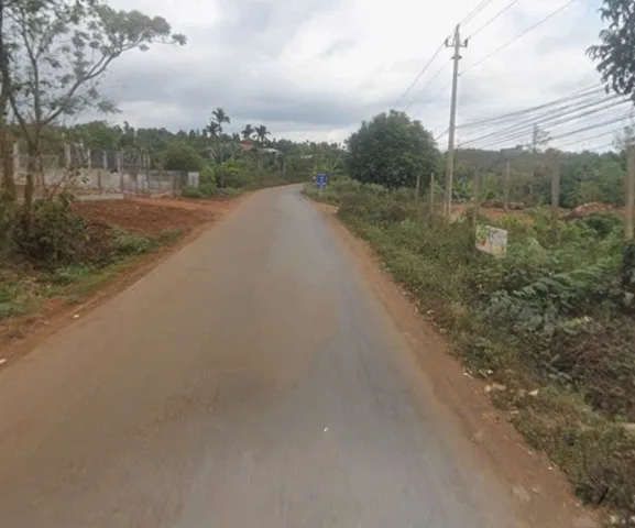 Bán đất 340m² giá 4.7 tỷ Xã Ea Drông