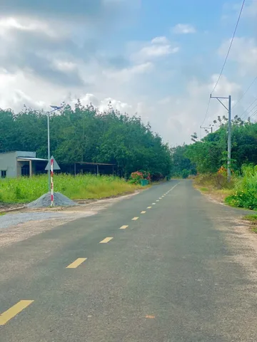 Bán lô đất thổ cư 1306.1m² ngang 10m giá 1.4 tỷ Xã Phước Thành
