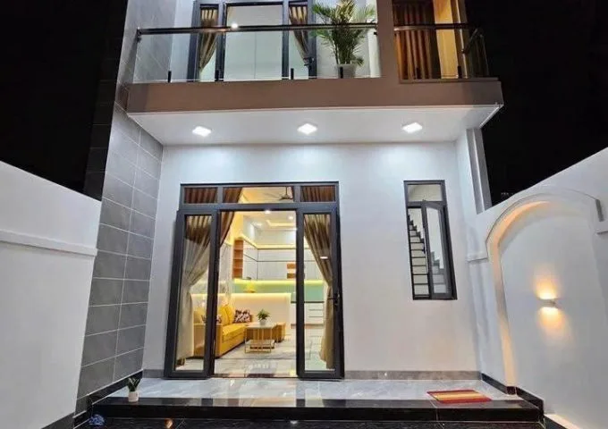 NHÀ 1 TRỆT 1 LẦU GẦN CÂY XĂNG ĐỨC HƯNG - CUỐI ĐƯỜNG ĐỒNG KHỞI