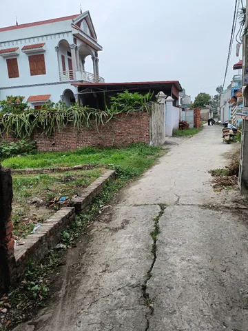 Bán 100m2 đất ngay cạnh UBND xã Phúc Thịnh giá chỉ 70tr.m2 đường ô tô vào thoải mái