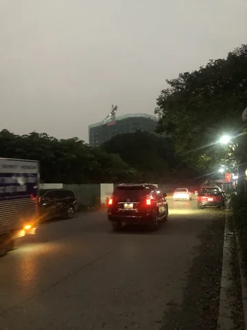 Bán nhà Tư Đình 100.7m² ngang 5.42m giá 35.8 tỷ Phường Long Biên (LH: Zalo 0862299066)