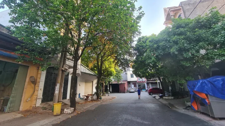 Bán 93m đất khu hoà đình võ cường. Ngay cạnh showroom masdaz. Làn 2 đường nguyễn văn cừ. Phường võ cường bắc ninh