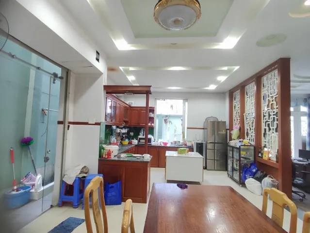 Biệt thự 173m², Tân Kỳ Tân Quý - Hẻm Oto Thông 11m, 4 Tầng, 10x17m, giá 21 tỷ, Bình Tân