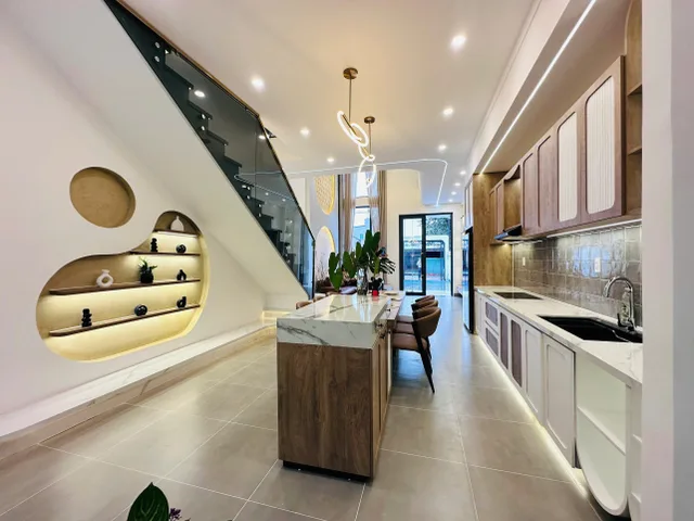 Bán nhà 169.3m² ngang 5m giá 4.85 tỷ Phường Buôn Ma Thuột