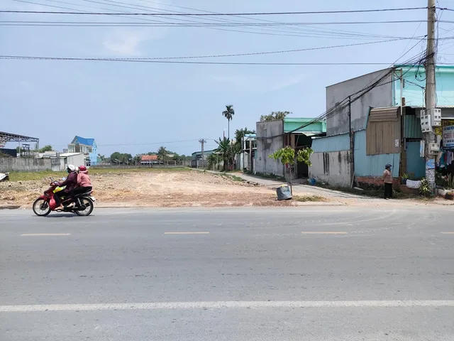 Lô Góc 1675m² ngang 29m giá 380 triệu Xã Nha Bích 0938889035_ A ÚT