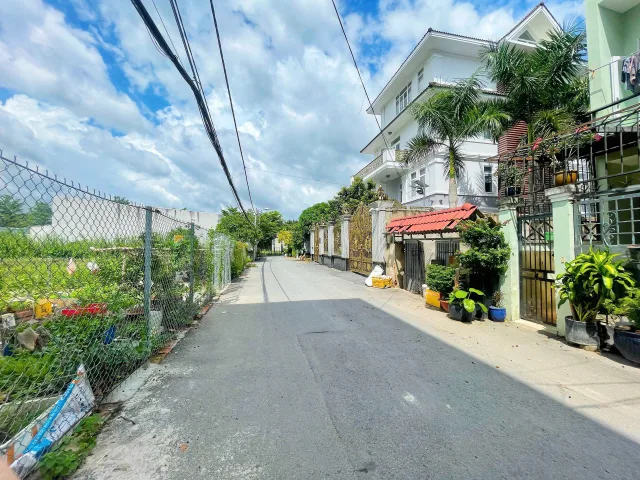 Bán đất  hẻm 845 Nguyễn Bình, 164.1m² ngang 5.2m giá 6.1 tỷ Xã Hiệp Phước