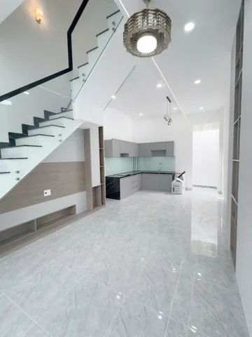 🚗 BÁN NHÀ 3 TẦNG - 51M2( 4*13), HOÀN CÔNG, FULL NỘI THẤT - HẺM XE HƠI -  NHÀ MỚI - GẦN CHỢ, UBND - LONG TRƯỜNG, THỦ ĐỨC.