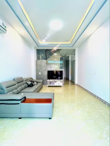 🚗 BÁN NHÀ 3 TẦNG - 53M2( 4*13) - HOÀN CÔNG, ĐƯỜNG 8M - TẶNG FULL NỘI THẤT - NHÀ MỚI - HẺM XE HƠI - GẦN CHỢ, UBND - LONG TRƯỜNG, THỦ ĐỨC.