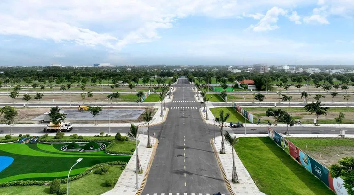BÁN LÔ GÓC SIÊU HIẾM 150M2 HƯỚNG SÂN BAY LONG THÀNH 10P' , GIÁ CHỈ 9TR/M2 SỔ SẴN