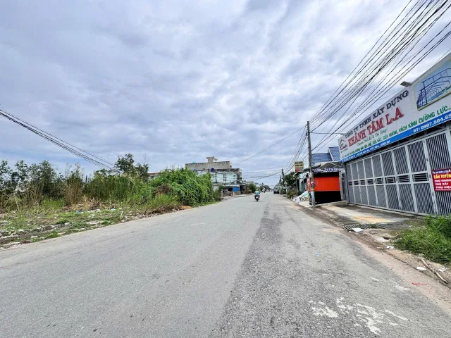 Bán đất 5m² ngang 25m giá 2.6 tỷ Xã Đức Hòa