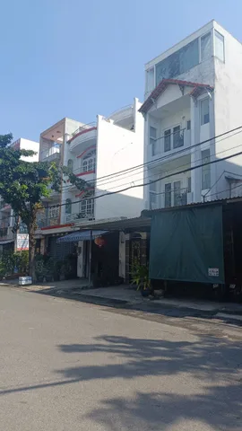 Bán nhà mặt tiền (5m x 20m 4 tầng) giá 10.6 tỷ tại đường Số 50 Phường an lac
