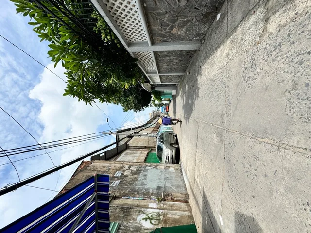 Bán nhà Gấp 2 Tầng HXH Nguyễn Văn luông Q6